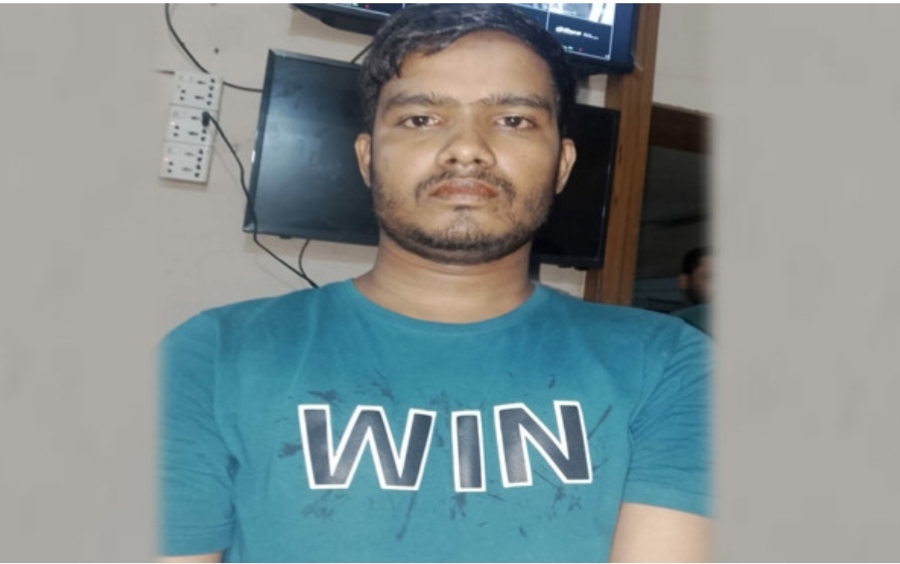 বোয়ালখালীতে পরোয়ানাভুক্ত আসামি ইয়াবাসহ গ্রেপ্তার