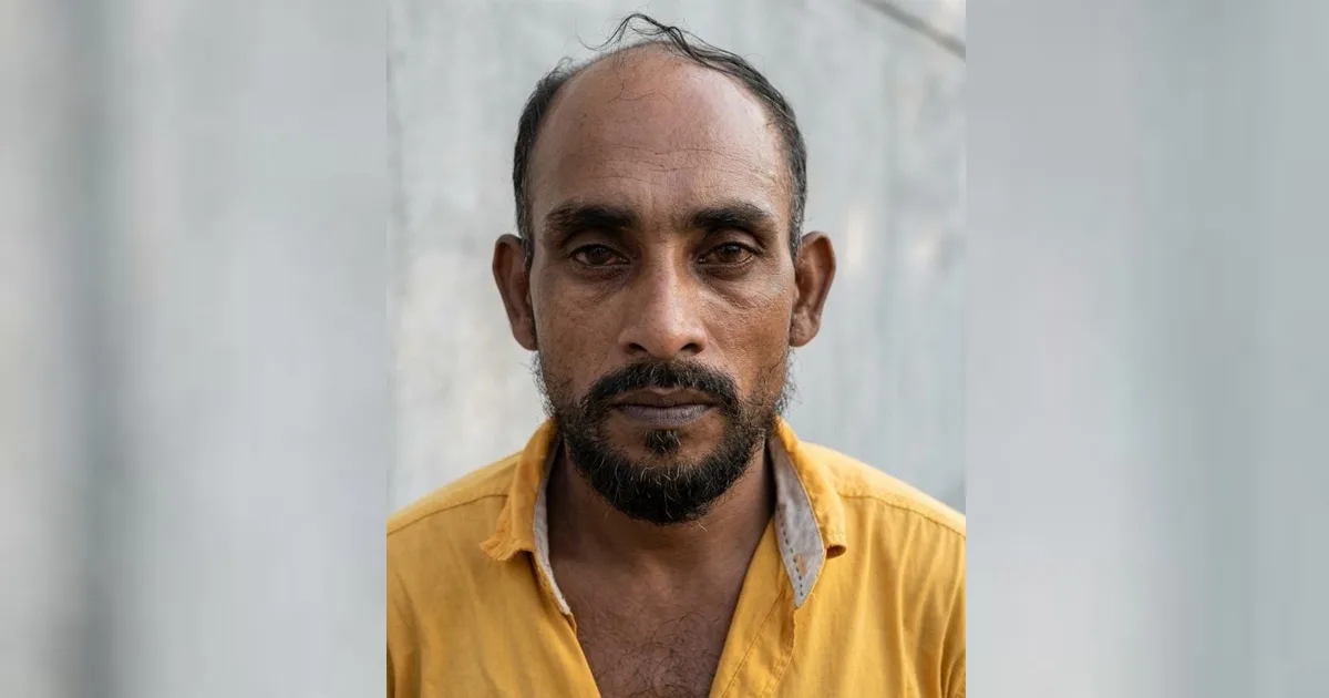 বোয়ালখালী রেলস্টেশনে ইয়াবা বিক্রির সময় গ্রেপ্তার ১