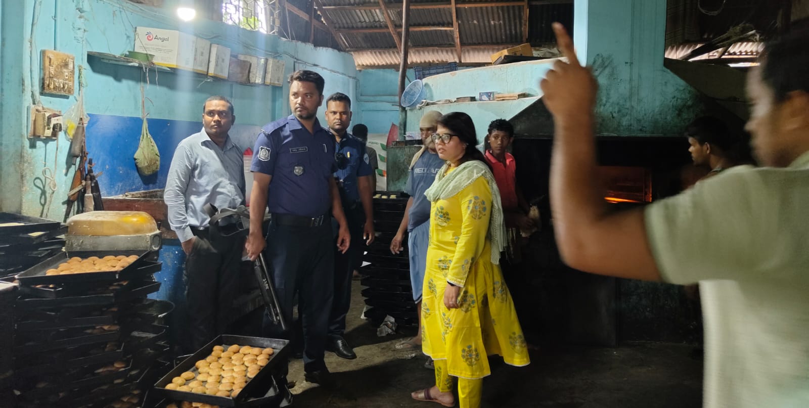 বোয়ালখালীতে মোবাইল কোর্ট, ৬ মামলায় ৫৮ হাজার টাকা জরিমানা